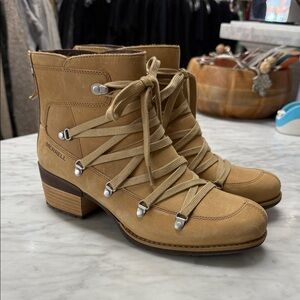 Merrell NEW! Tan Women's Shiloh II Back Zip Boot Size US10